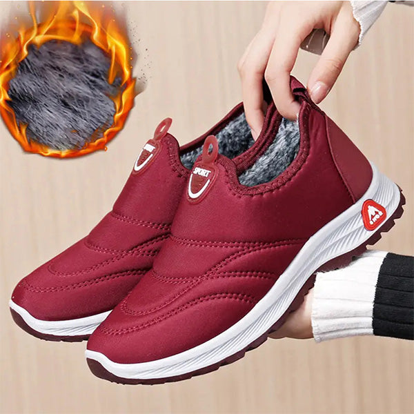 PLUSHBOOT™ - UNIVERZÁLNÍ ZIMNÍ TENISKY